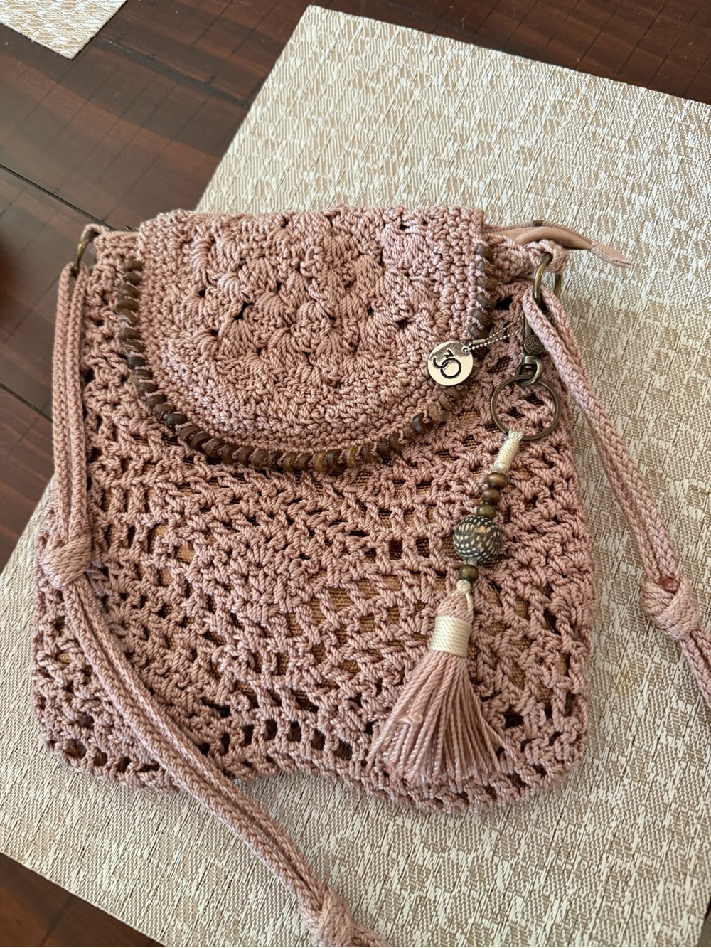 The Sak “Sayulita” crochet blush pink bag 30 year anniversary bag - Picture 6 of 16